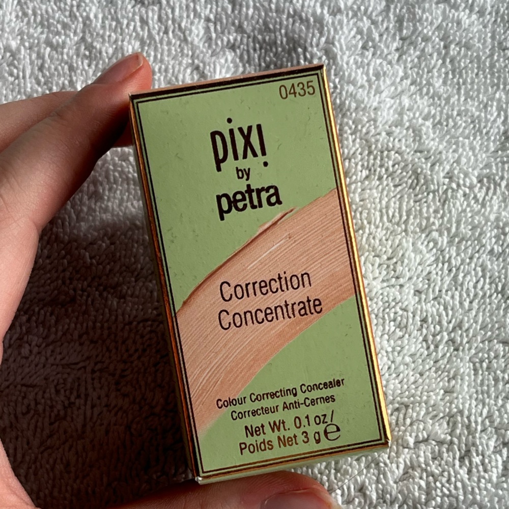 Pixi Brightening Peach Correction Concentrate